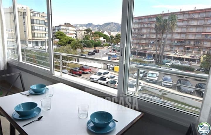 1 bedroom apartment for sale in Roses, Spain - Image 4