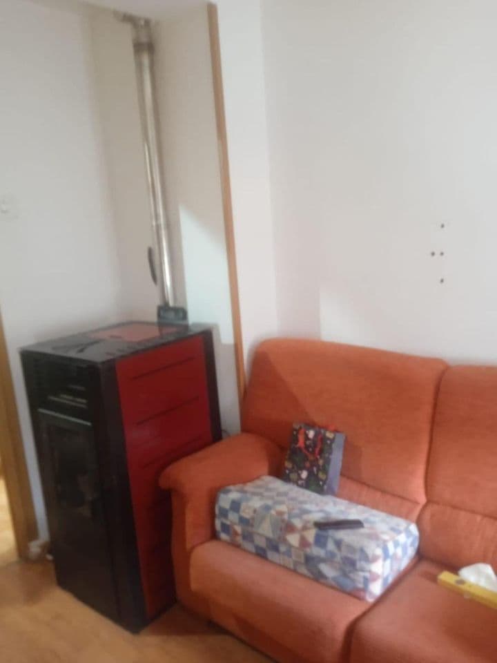 2 bedrooms apartment for rent in El Bierzo, Spain - Image 11