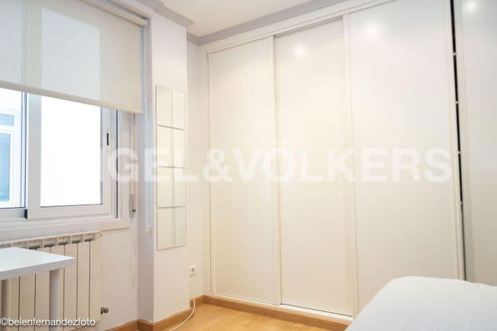 3 bedrooms apartment for rent in Vigo, Spain - Image 10