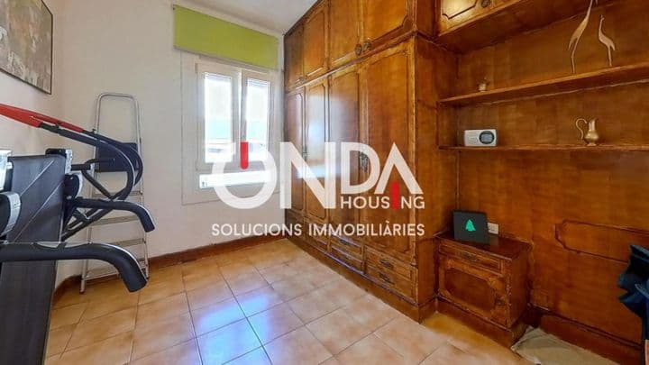 3 bedrooms apartment for rent in Lleida, Spain - Image 3