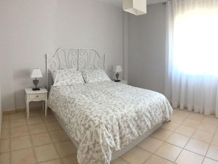 1 bedroom apartment for rent in La Axarquia, Spain - Image 8