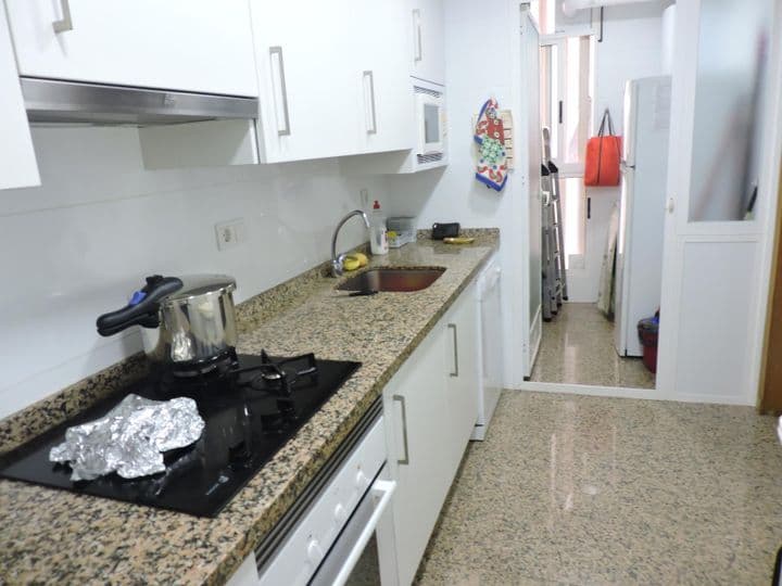 3 bedrooms apartment for rent in Alicante, Spain - Image 9