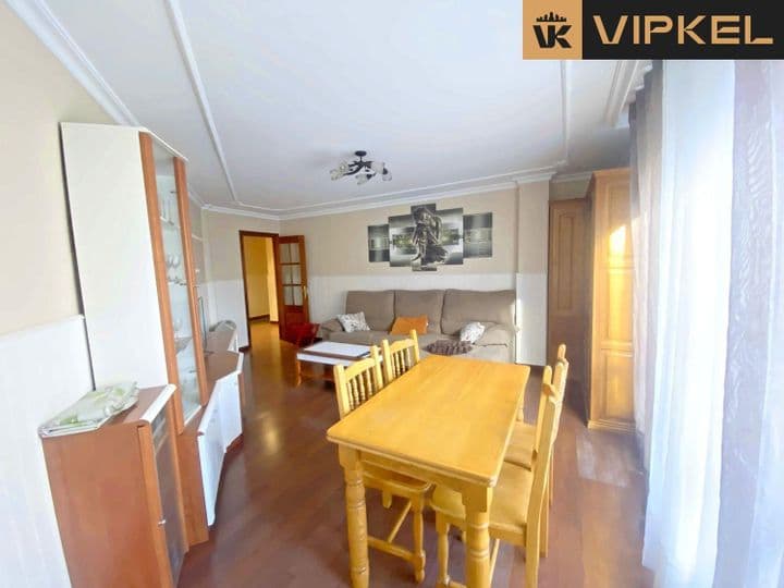 3 bedrooms apartment for sale in Corunna, Spain - Image 3