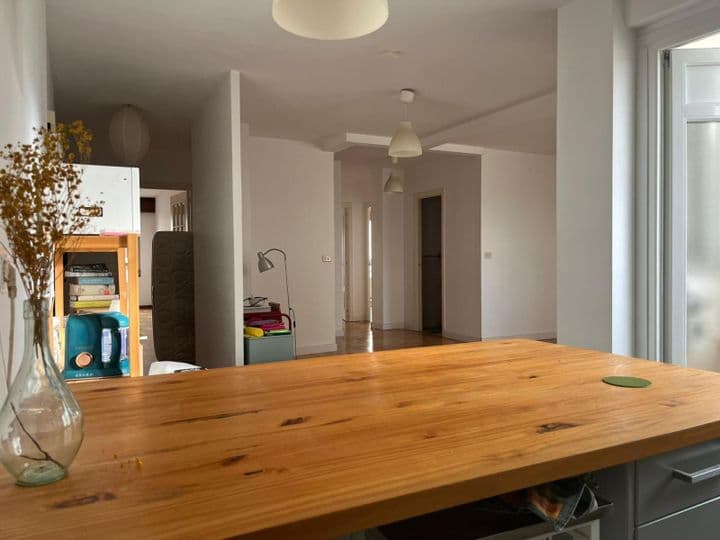 3 bedrooms apartment for rent in Vigo, Spain - Image 8