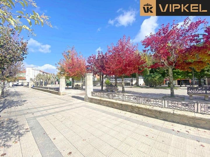 2 bedrooms apartment for rent in Corunna, Spain