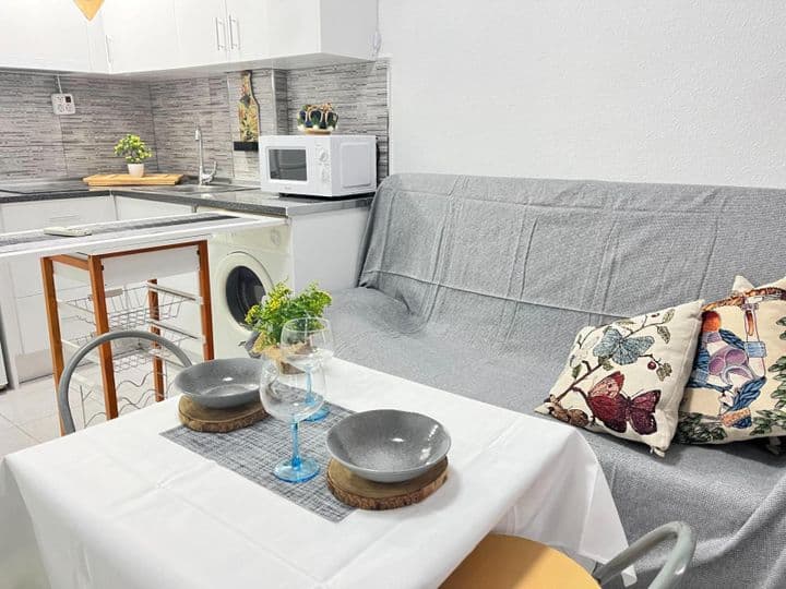 Apartment for rent in Torrevieja, Spain - Image 8