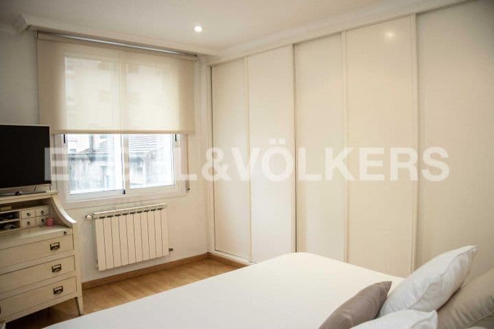 3 bedrooms apartment for rent in Vigo, Spain - Image 11