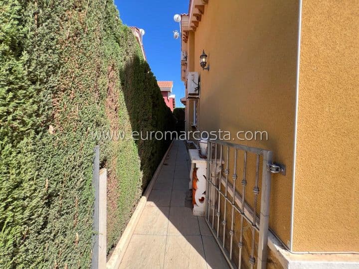 1 bedroom house for sale in Guardamar del Segura, Spain - Image 2