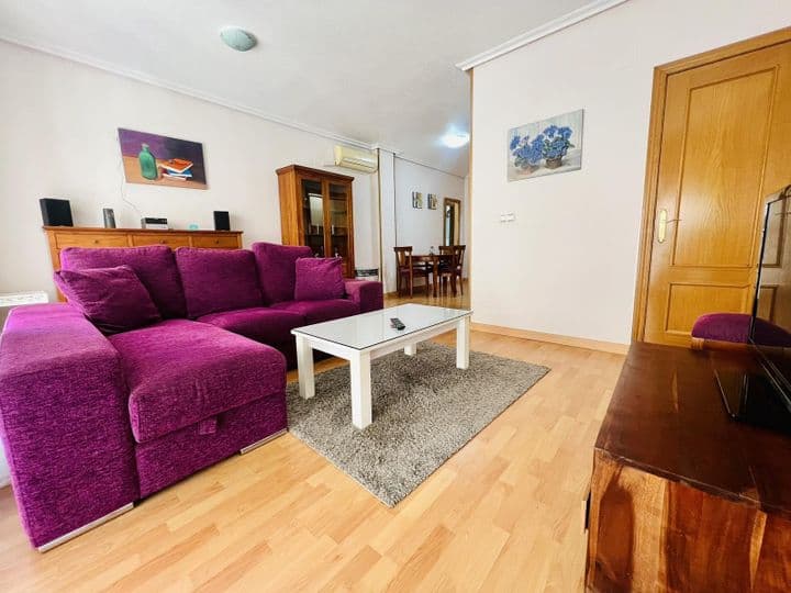 2 bedrooms apartment for sale in Centro, Spain - Image 2