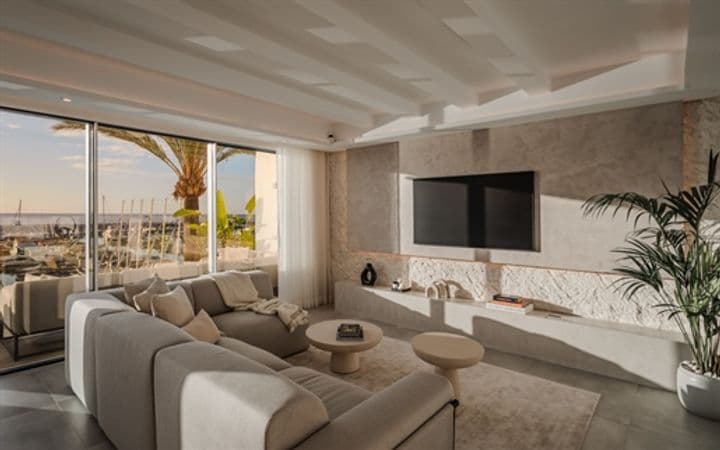 4 bedrooms apartment for sale in Marbella, Spain - Image 2