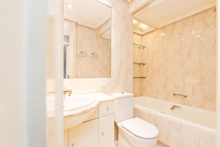 2 bedrooms apartment for sale in Madrid, Spain - Image 8