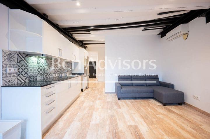 2 bedrooms apartment for sale in Ciutat Vella, Spain - Image 11