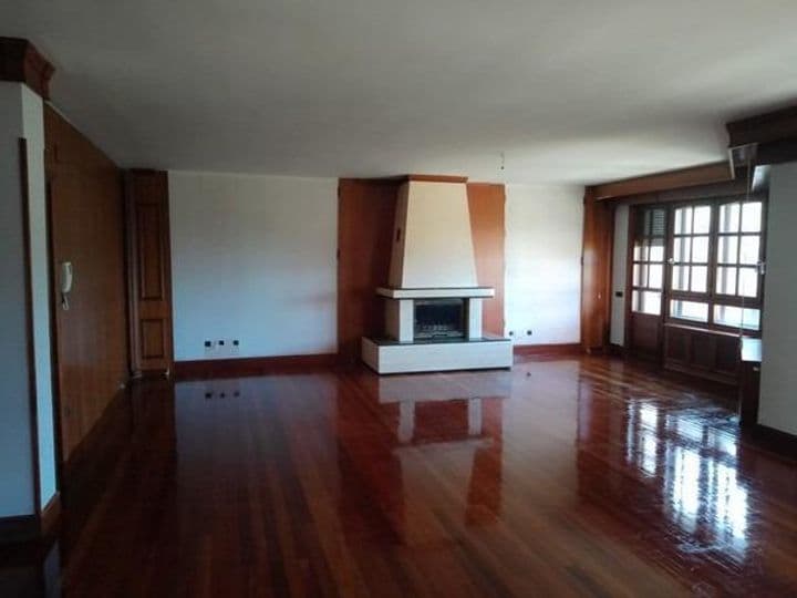 4 bedrooms house for sale in Mungia, Spain - Image 2