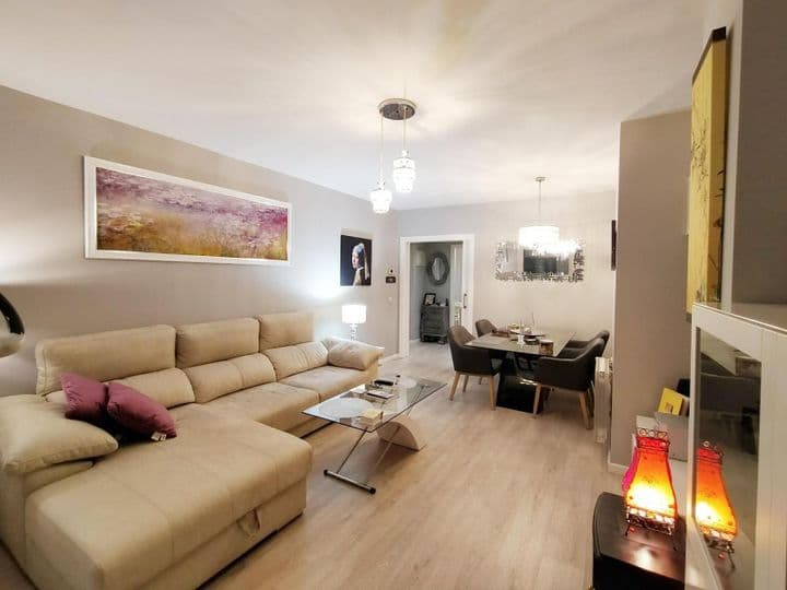 2 bedrooms house for sale in Madrid, Spain - Image 9