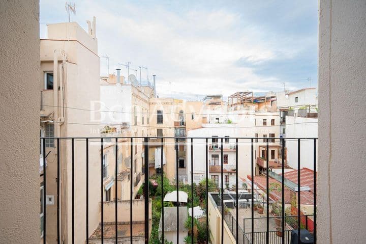 2 bedrooms apartment for sale in Ciutat Vella, Spain - Image 4