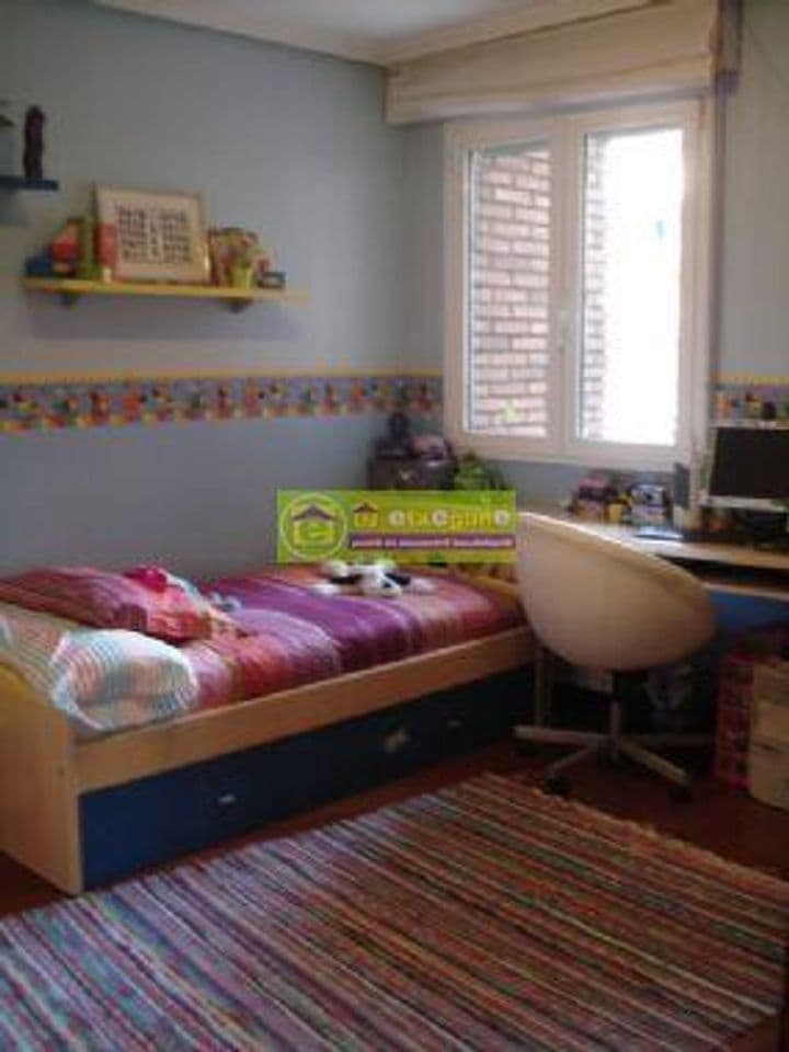 3 bedrooms apartment for sale in Santurtzi, Spain - Image 2