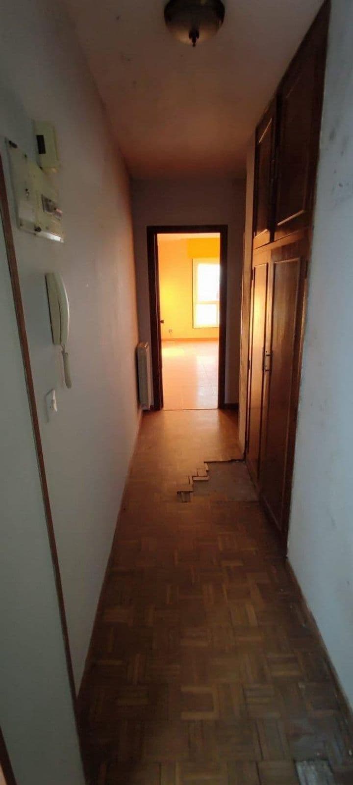 2 bedrooms apartment for sale in Burgos, Spain - Image 10