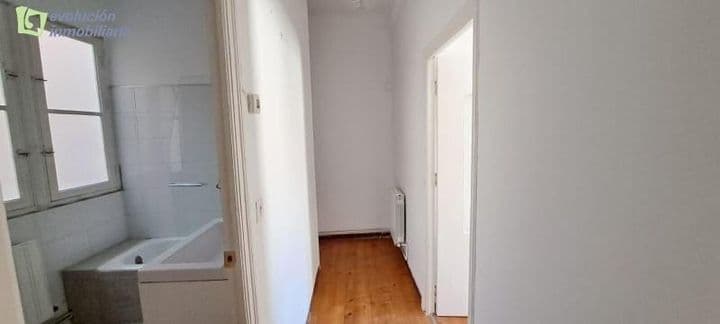 2 bedrooms apartment for sale in Burgos, Spain - Image 7