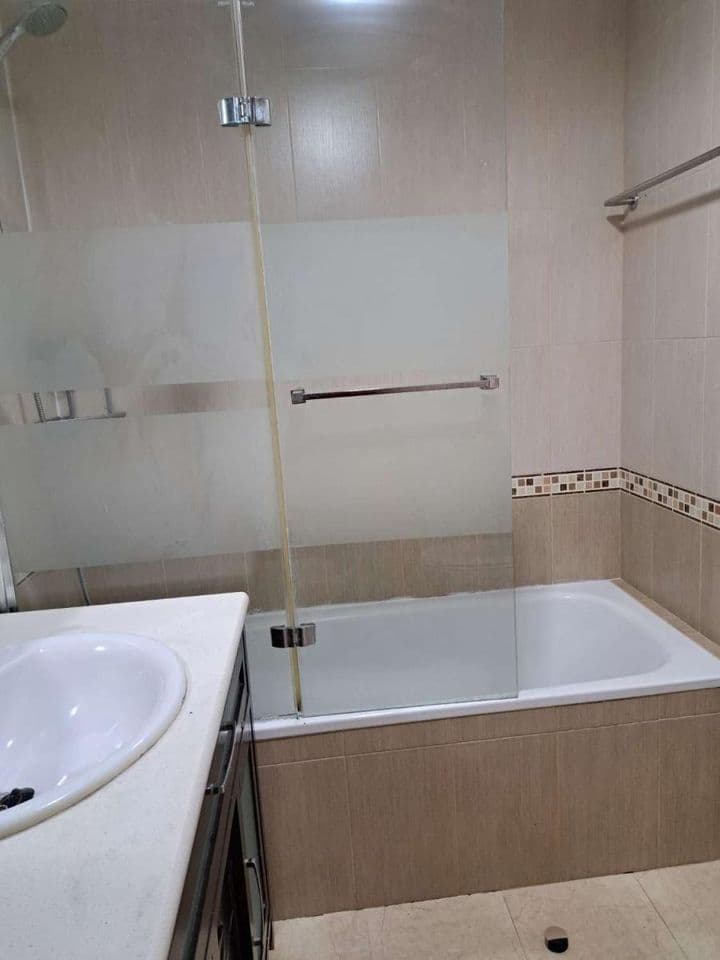 2 bedrooms apartment for sale in Rincon de la Victoria, Spain - Image 5