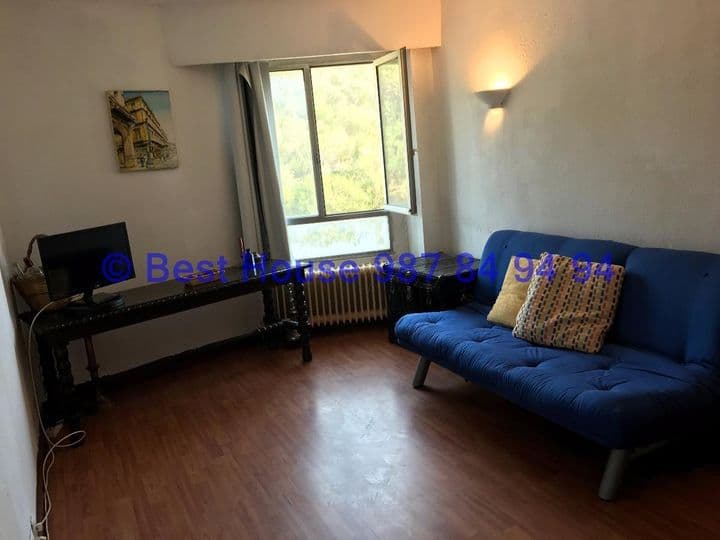 1 bedroom apartment for sale in Leon, Spain - Image 9