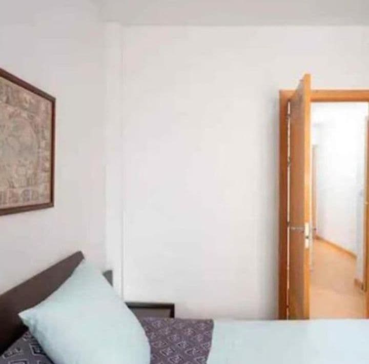 1 bedroom apartment for rent in Granada, Spain - Image 3