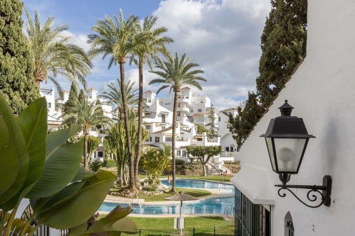 3 bedrooms apartment for sale in Nueva Andalucia, Spain - Image 12