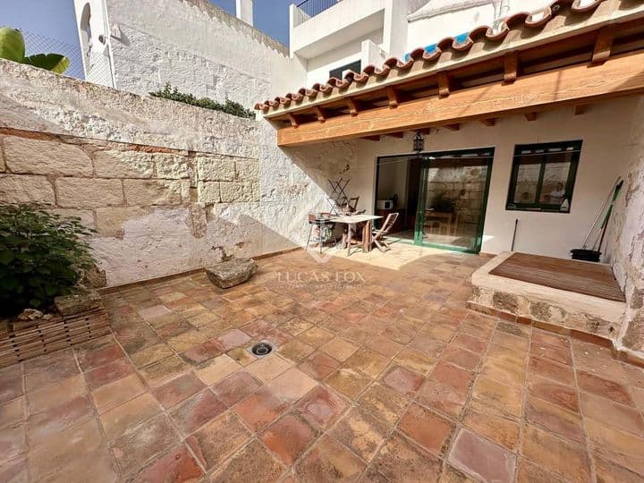 2 bedrooms apartment for rent in Ciutadella de Menorca, Spain - Image 2