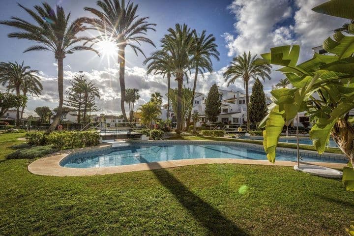 3 bedrooms apartment for sale in Nueva Andalucia, Spain - Image 3