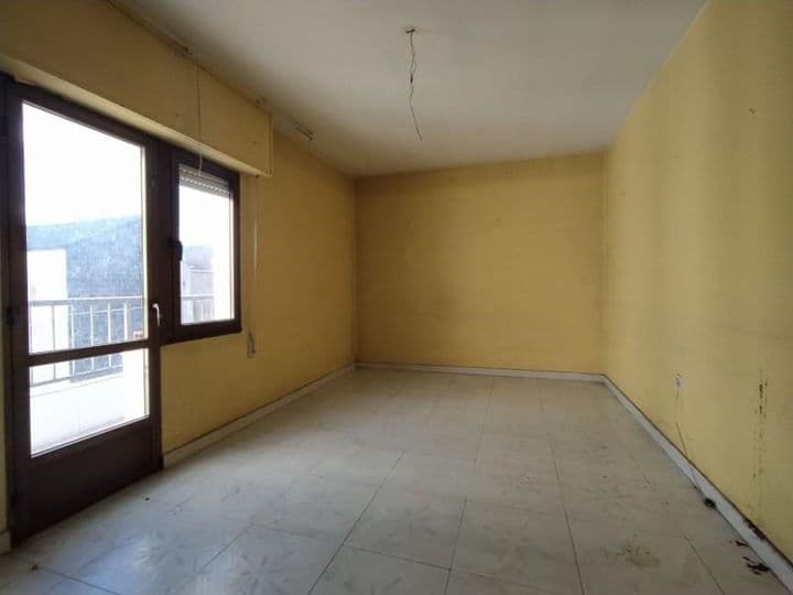 3 bedrooms apartment for sale in Ponferrada, Spain - Image 2