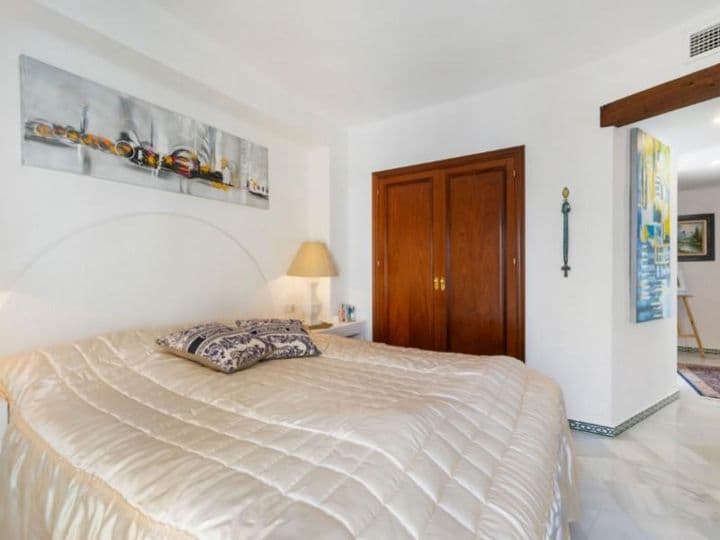 3 bedrooms apartment for sale in Playa de los Locos, Spain - Image 10