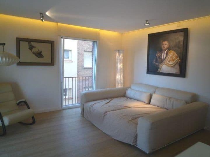 1 bedroom apartment for sale in Ciutat Vella, Spain - Image 4