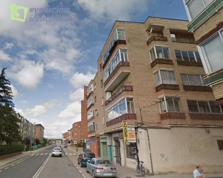 3 bedrooms apartment for sale in Burgos, Spain - Image 3