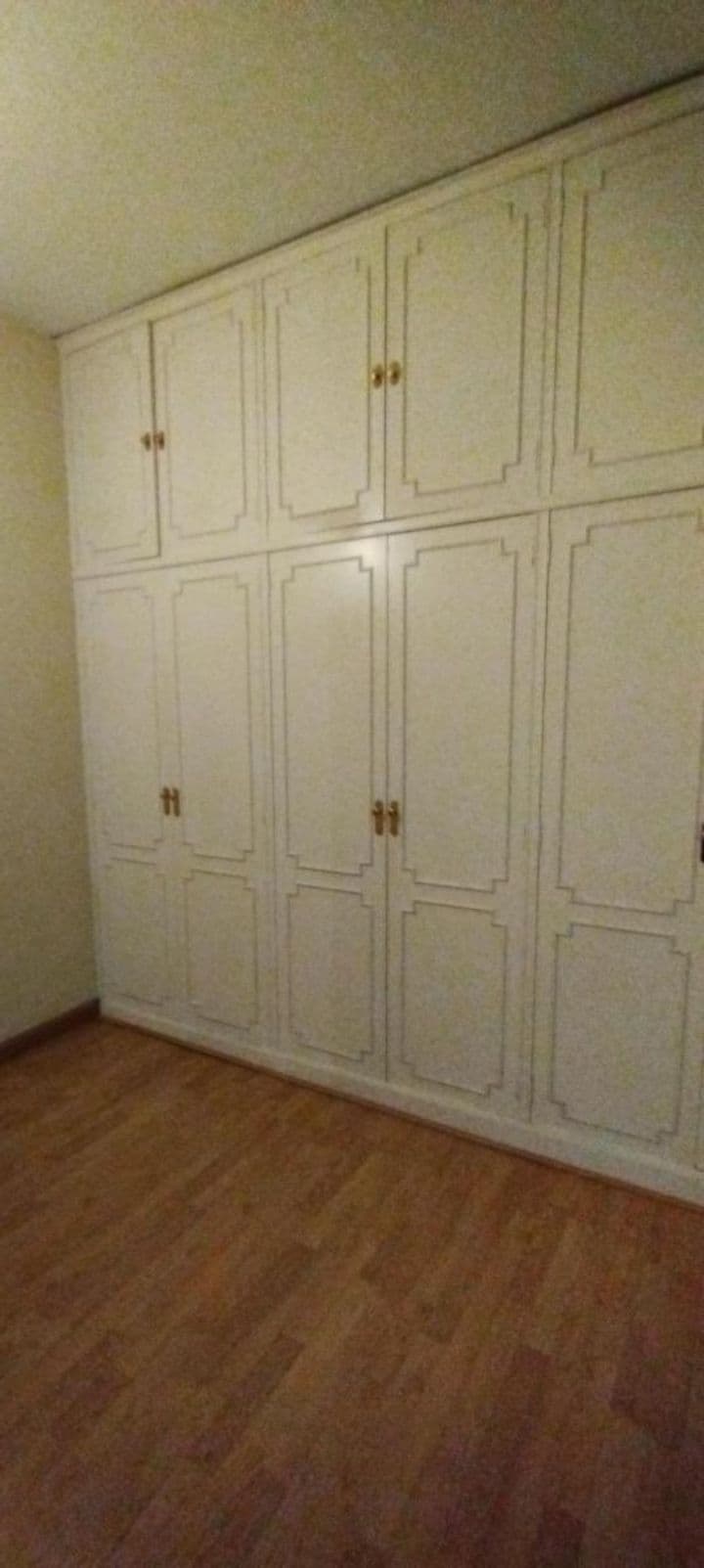 2 bedrooms apartment for rent in Valladolid, Spain - Image 11