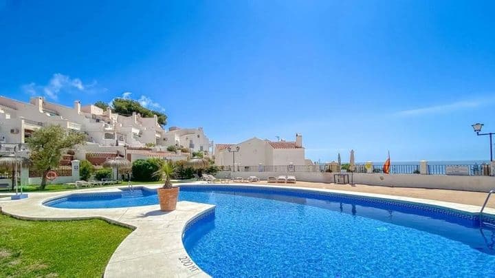 2 bedrooms house for rent in Nerja, Spain - Image 2