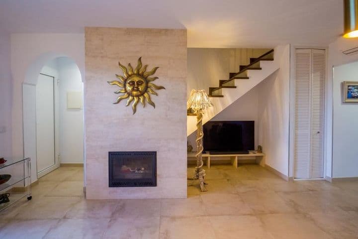 3 bedrooms house for sale in SAgaro, Spain - Image 3