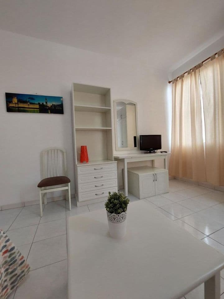 Apartment for rent in Centro, Spain - Image 6