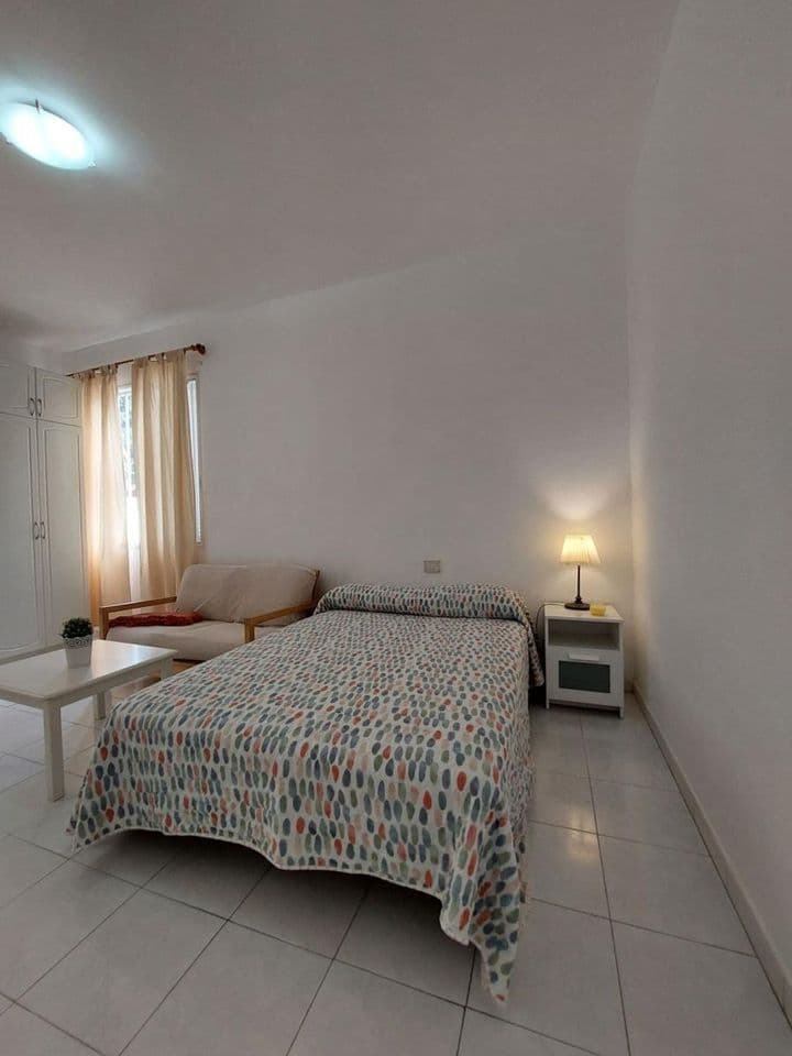 Apartment for rent in Centro, Spain - Image 12