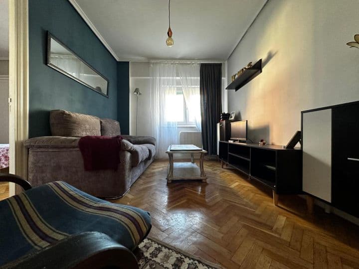 2 bedrooms apartment for rent in Santander, Spain - Image 6