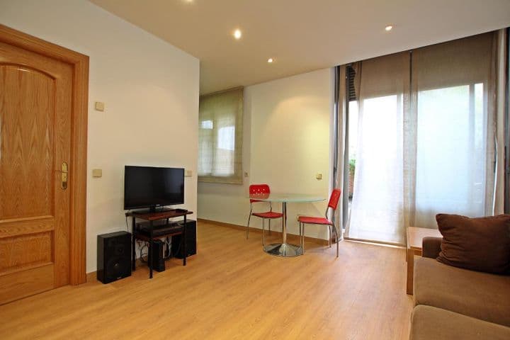 1 bedroom apartment for rent in Madrid, Spain - Image 9