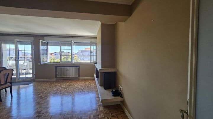 2 bedrooms apartment for rent in Gijon, Spain - Image 8