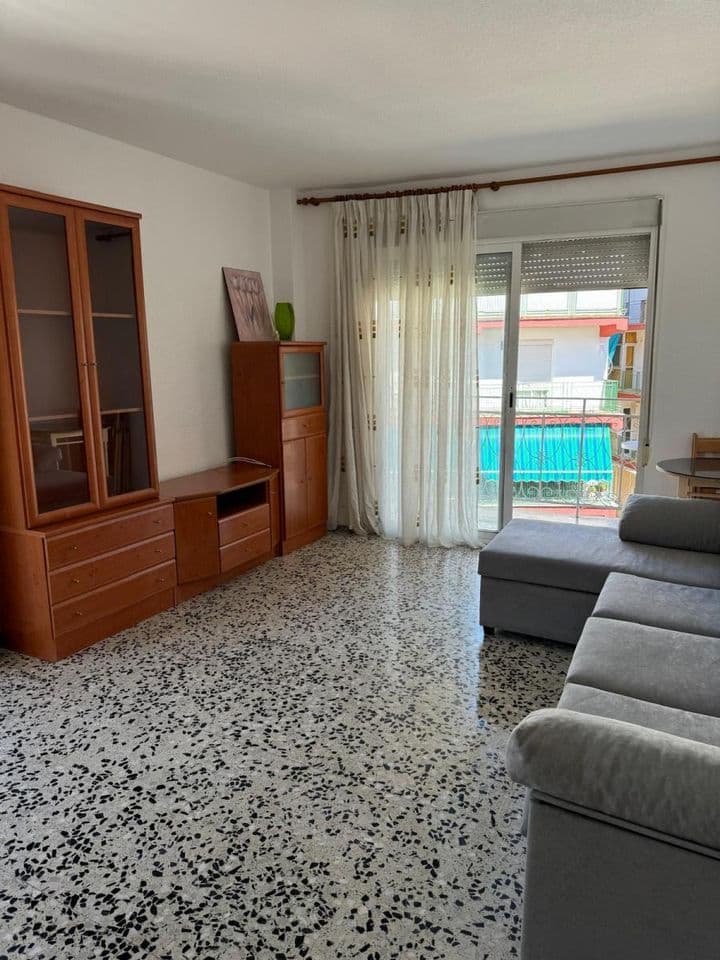 3 bedrooms apartment for rent in Zaidin, Spain - Image 3