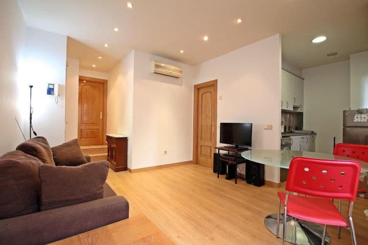 1 bedroom apartment for rent in Madrid, Spain - Image 2