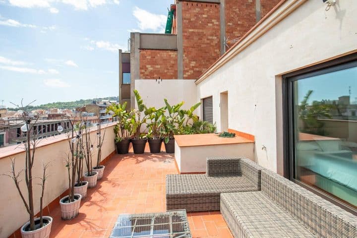 3 bedrooms apartment for rent in El Raval, Spain - Image 3