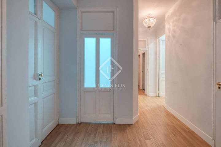 4 bedrooms apartment for sale in Madrid, Spain - Image 8