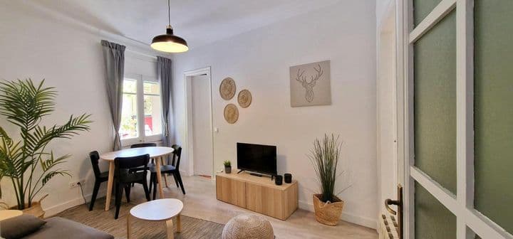 3 bedrooms apartment for rent in Poble Sec, Spain - Image 4