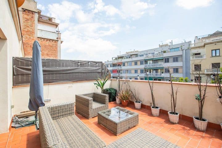 3 bedrooms apartment for rent in El Raval, Spain - Image 4