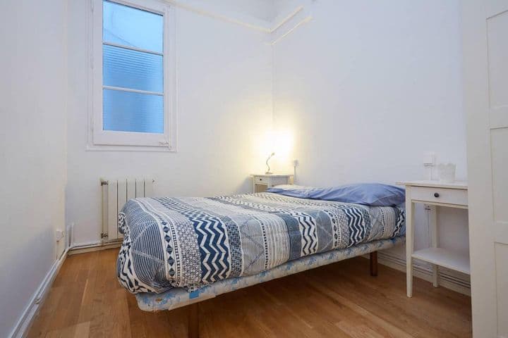 3 bedrooms apartment for rent in Sant Antoni, Spain - Image 12