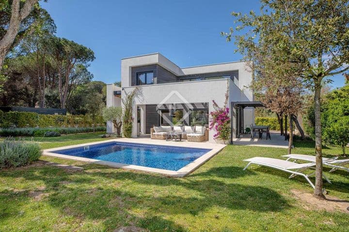 4 bedrooms house for sale in Calella, Spain - Image 4