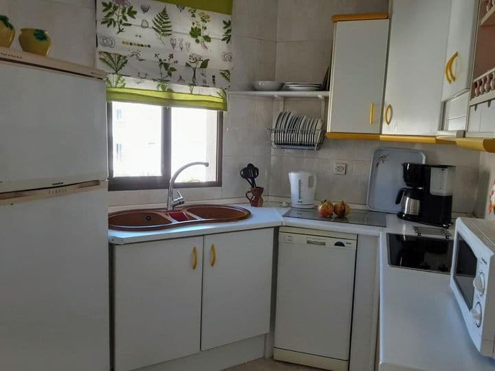 2 bedrooms apartment for rent in Nerja, Spain - Image 6