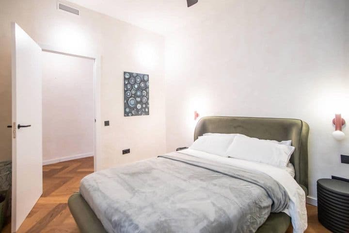 2 bedrooms apartment for rent in Gotic, Spain - Image 8